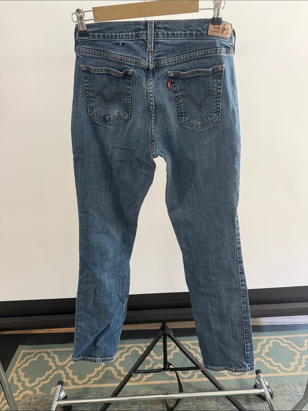 Levi's Women's Blue Straight-Leg Jeans